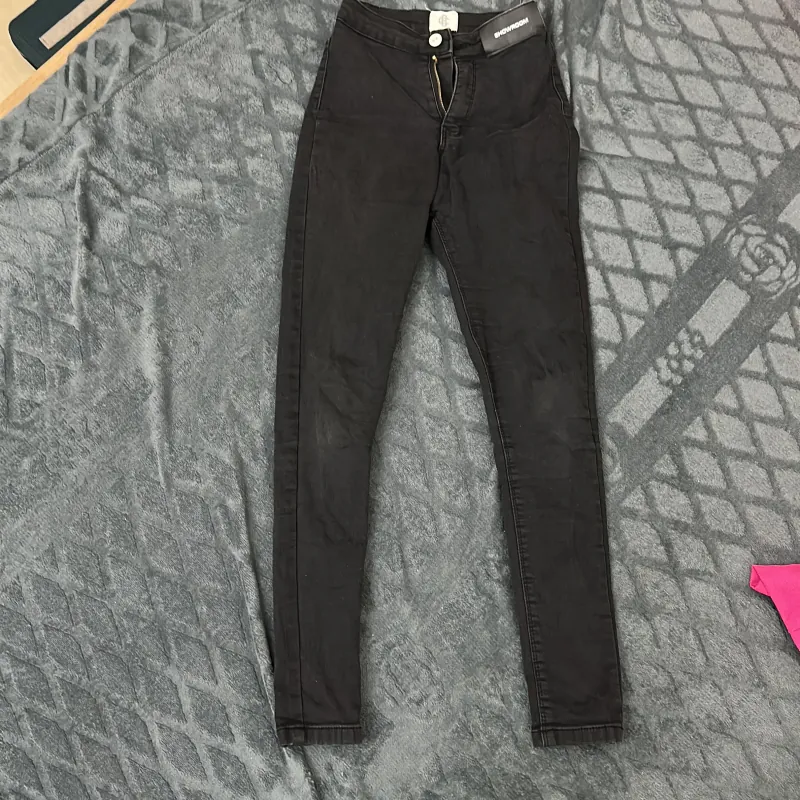 Quần jean, quần giữ nhiệt, chân váy... 1025352