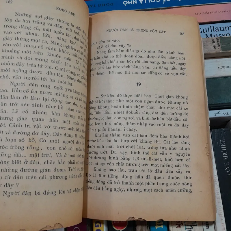 NGƯỜI ĐÀN BÀ TRONG CỒN CÁT - TRÙNG DƯƠNG 760819