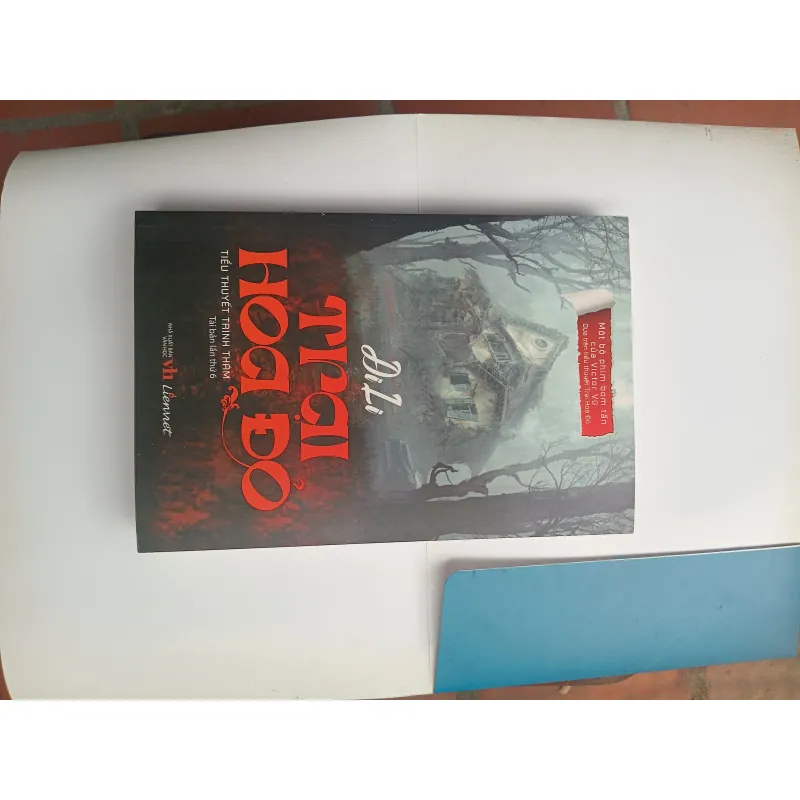 Trại hoa đỏ 1000431