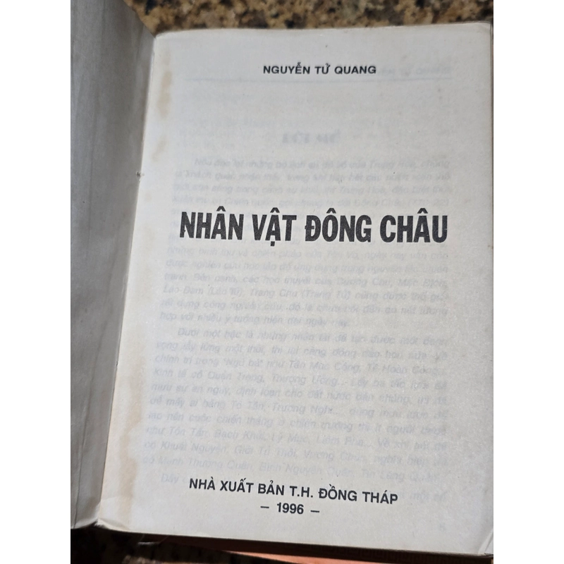 Nhân Vật Đông Châu - Nguyễn Tử Quang - Sách cũ Tốt 444423