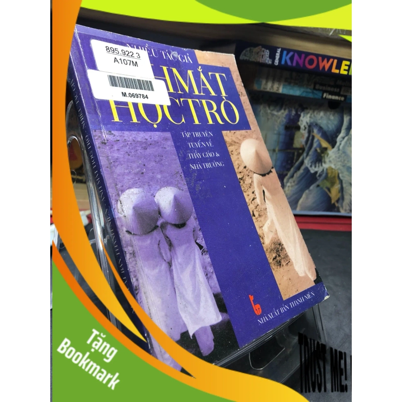 (TẶNG BOOKMARK) Ánh mắt học trò 2002 mới 70% ố bẩn nhẹ Nhiều tác giả RBK0906 SÁCH VĂN HỌC 938845