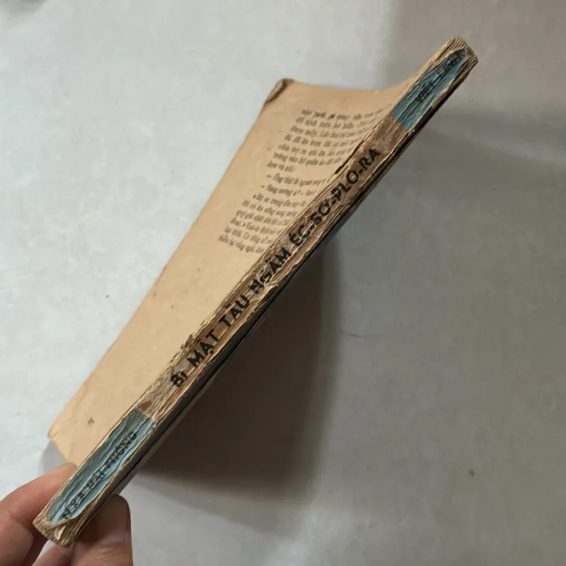 Bí mật tàu ngầm Éc.sơ.plo.ra - Viết Linh 796974