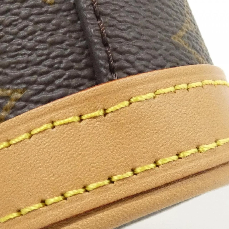 Túi phụ kiện Louis Vuitton Monogram Fold Me M80874 619862