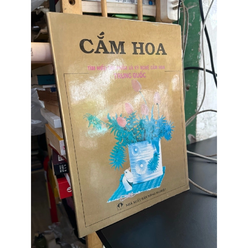 Cắm hoa: tìm hiểu tác phẩm và kỹ nghệ cắm hoa Trung Quốc 970628