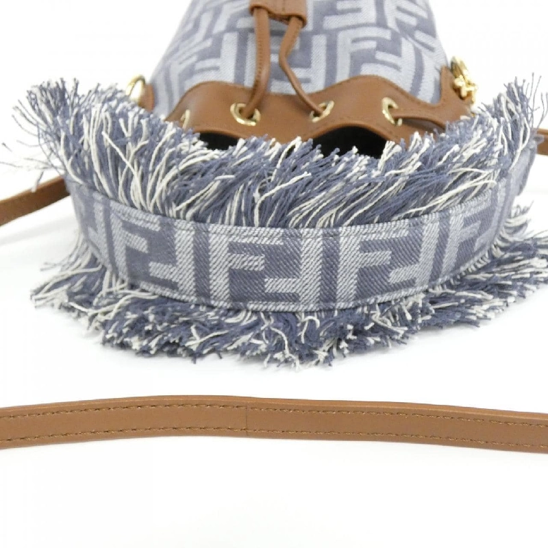 【Sản phẩm mới】Túi Fendi Mon Tresor 8BS093 AUT4 617574