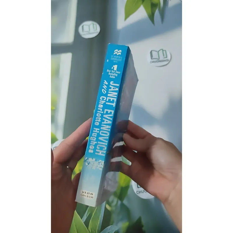 Full Bloom - Janet Evanovich & Charlotte Hughes 1027582