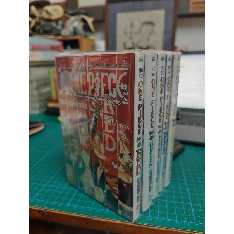 Truyện Tranh Ngoại Truyện Hồ Sơ One Piece - Eiichiro Oda Full Bộ 124234