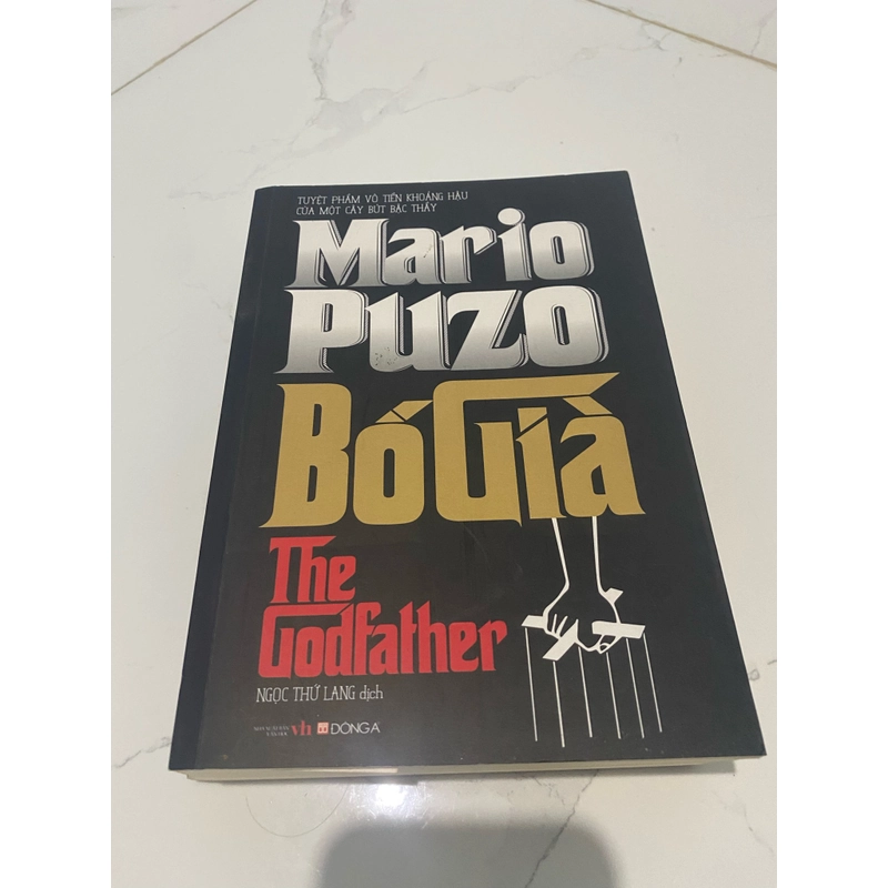 Bố già là cuốn tiểu thuyết văn học hiện đại, tình trạng đã xử dụng 405595