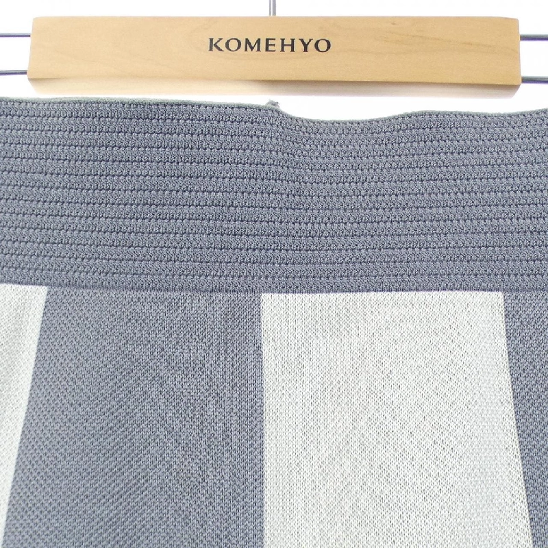 Chân váy TRICOTE - Hàng hiệu Authentic 810385