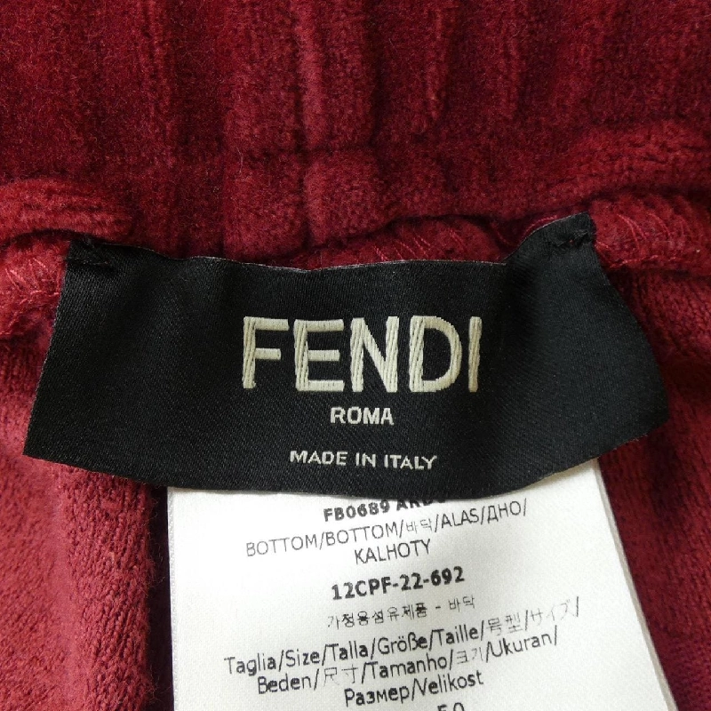 Quần short FENDI - Hàng hiệu Authentic 893581