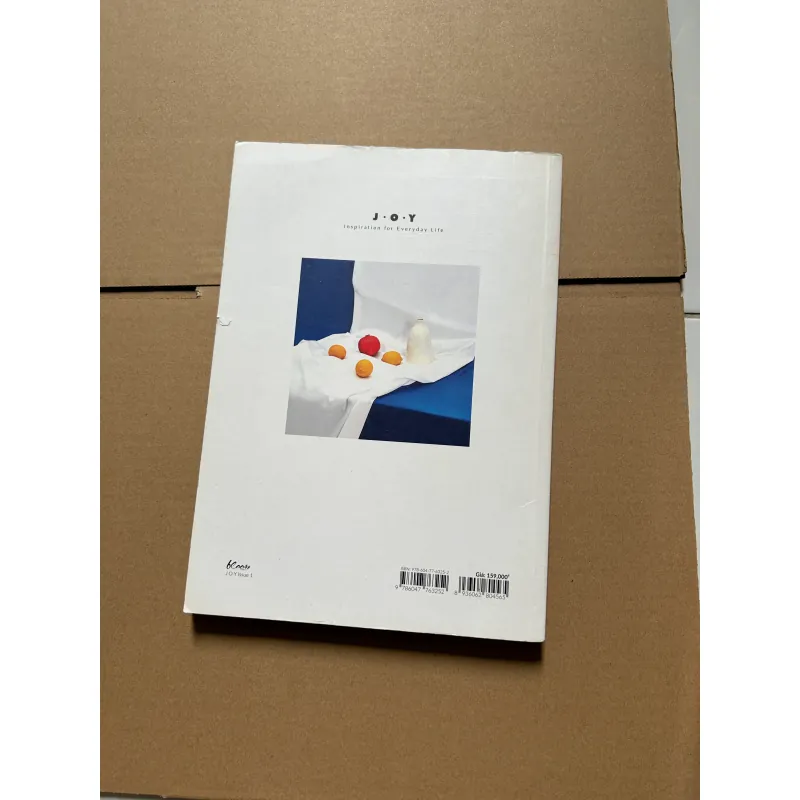 J.O.Y ISSUE 1 - LẤP LÁNH Inspiration for Everyday Life 747117