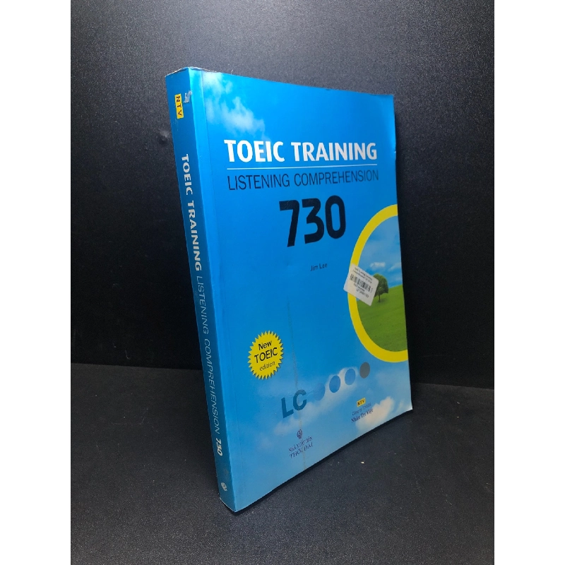 Toeic training listening comprehension 730 năm 2011 mới 80% bẩn HCM2811 912468