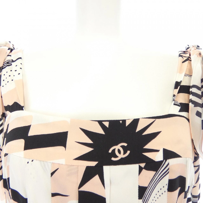 CHANEL LA PAUSA P60582V45982 19C Đầm - Hàng hiệu Chính hãng 810350