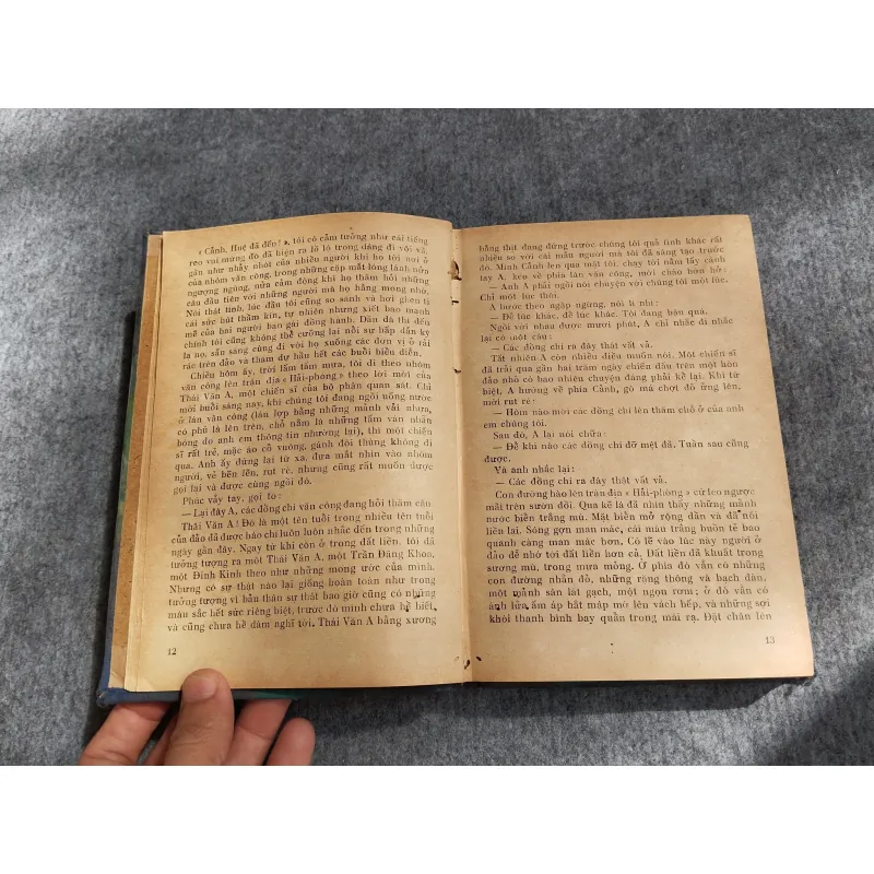 TRUYỆN KÝ BA NĂM CHỐNG MỸ 606644