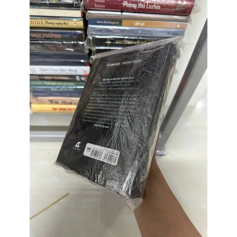 Dấu vết của Quỷ - Edoganwa Ranpo (Bìa cứng) 563399