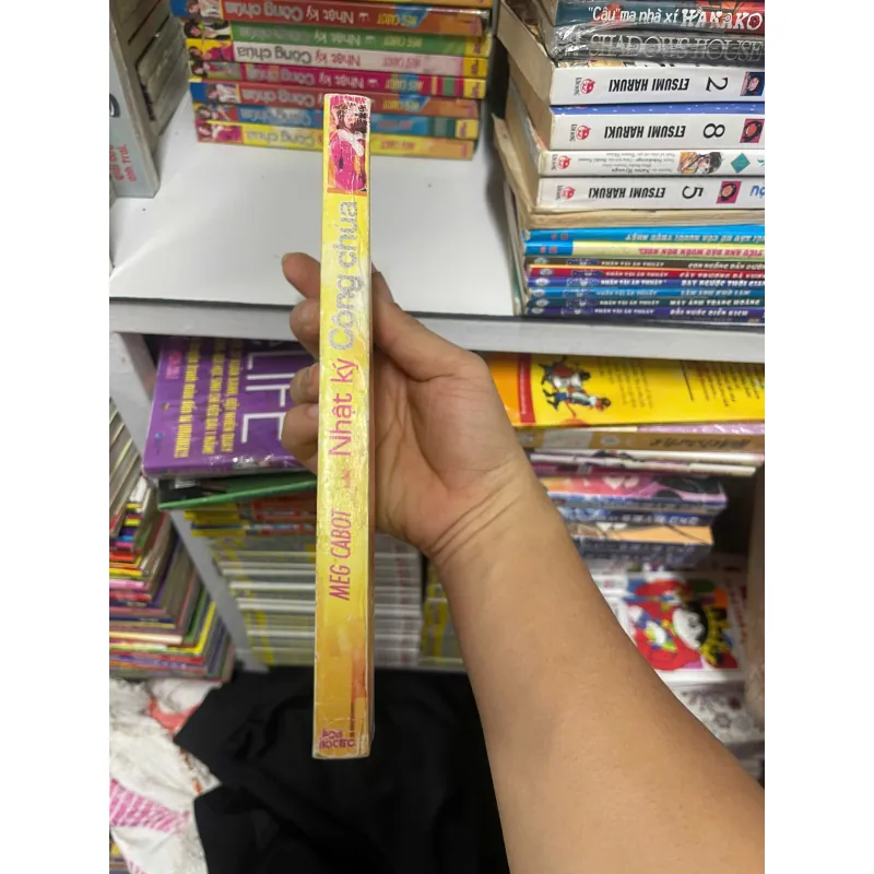 Nhật ký công chúa - Tập 3: Công chúa đang yêu - Meg Cabot, Mới 80% (DMChien) 726376