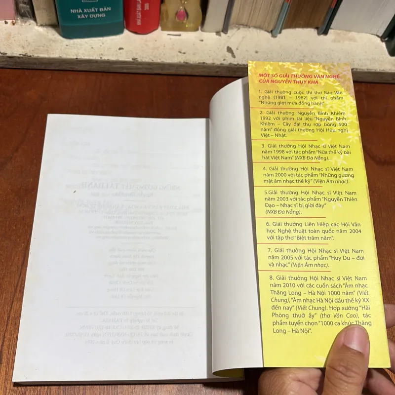 II Nhà Văn Việt Nam: Những Gương Mặt Tài Danh - Nguyễn Thuỵ Kha - 2014 801139