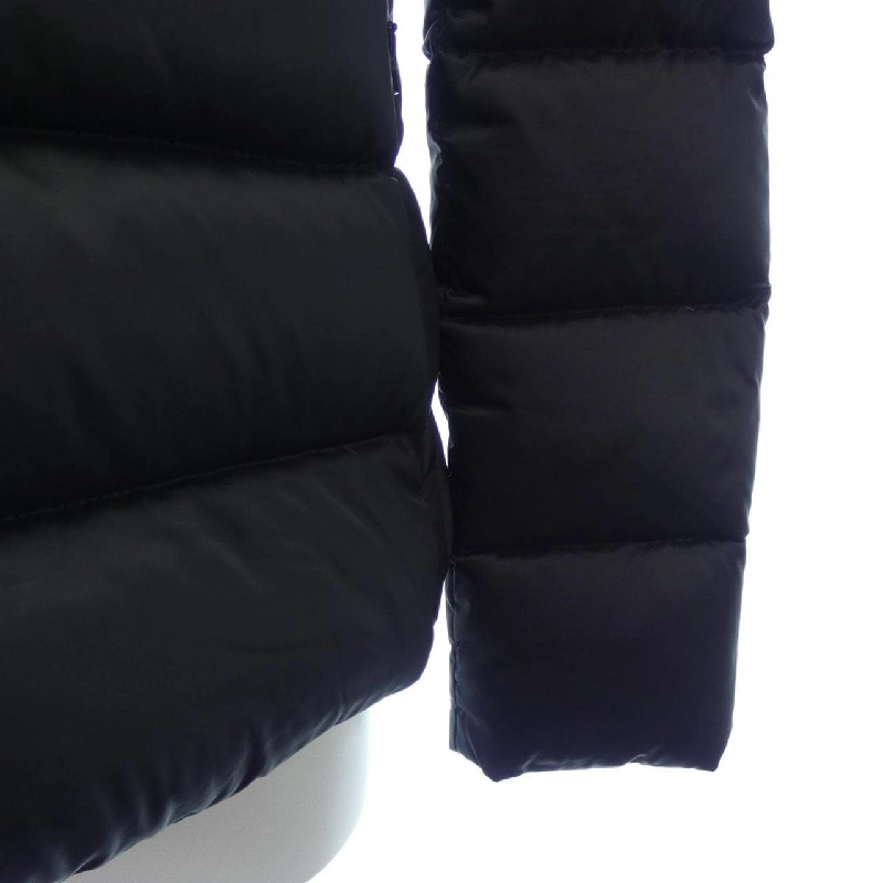 Áo khoác lông vũ MONCLER TATI 630687