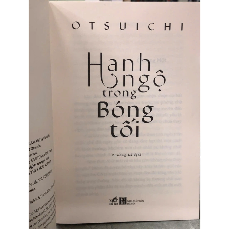 HẠNH NGỘ TRONG BÓNG TỐI - OTSUICHI 475703