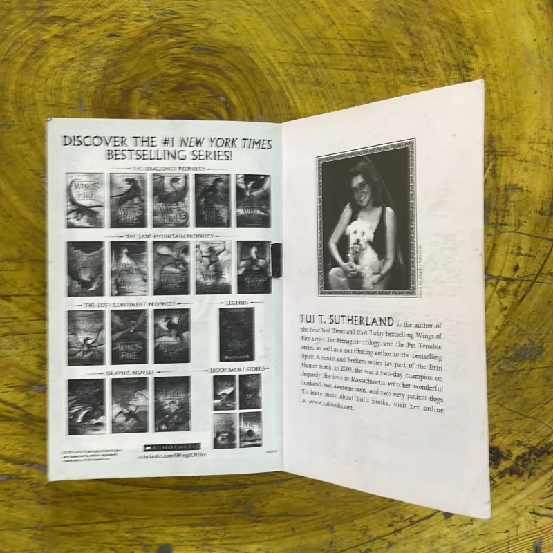 WINGS OF FIRE the lost continent- TUI T. SUTHERLAND 1002586