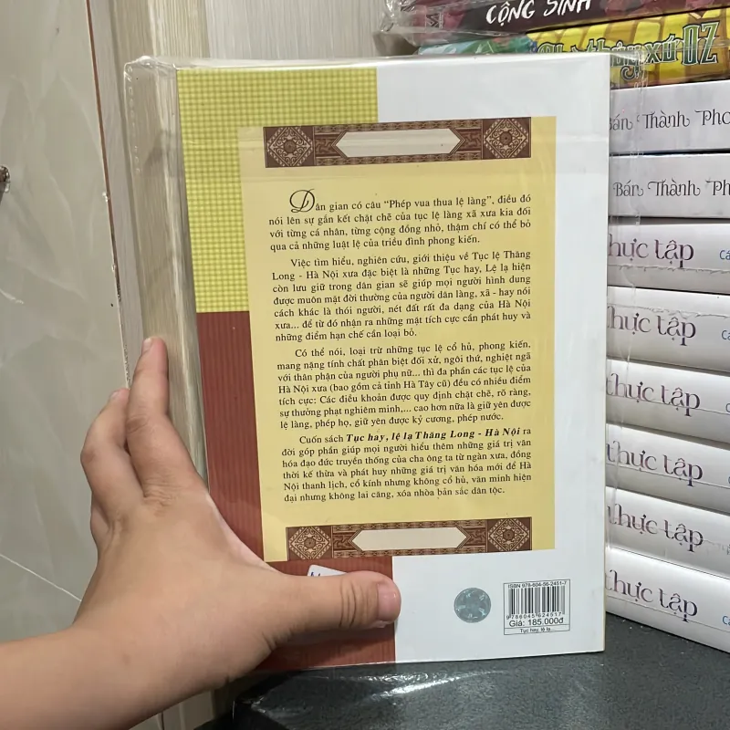 Tục hay , Lệ lạ Thăng Long - Hà Nội - PGS. TS Đỗ Thị Hảo ( chủ biên) 997399