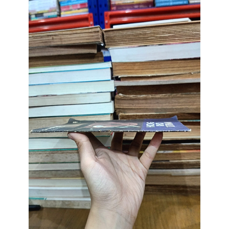 Tạp chí SÁNG TẠO - số 7/1988: Hương khói tử thần 1029714