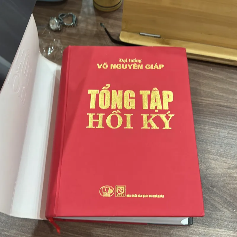Tổng Tập Hồi ký Võ Nguyên Giáp 926921