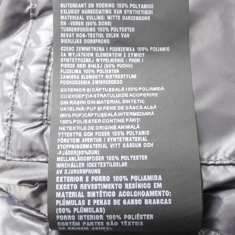 Áo gile PRADA logo hình tam giác SGA482 R151 AR0 - Hàng hiệu Authentic 891555