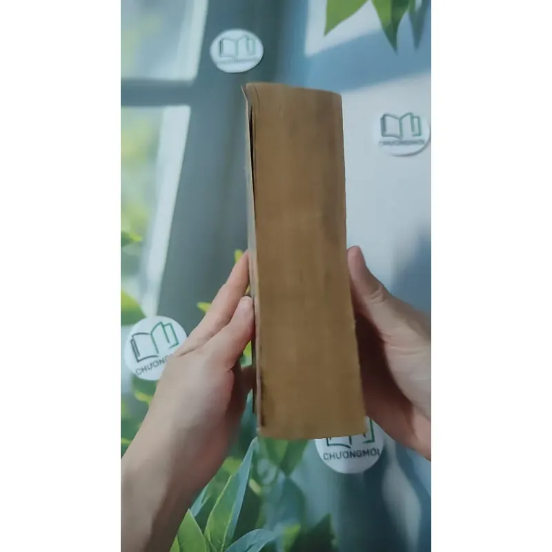 Between Males - Fiona Walker 1027504