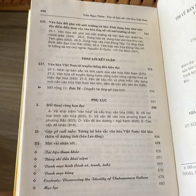 TÌM VỀ BẢN SẮC VĂN HÓA VIỆT NAM, bản bìa cứng (XB 2001) 778421