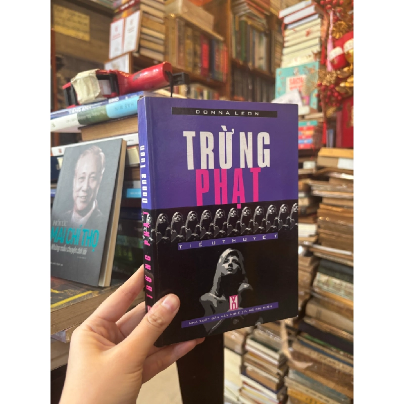 Trừng phạt - Donna Leon 392434