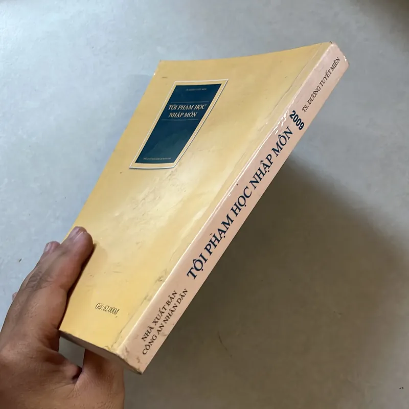 Tội phạm học nhập môn - TS. Dương Tuyết Miên 573256