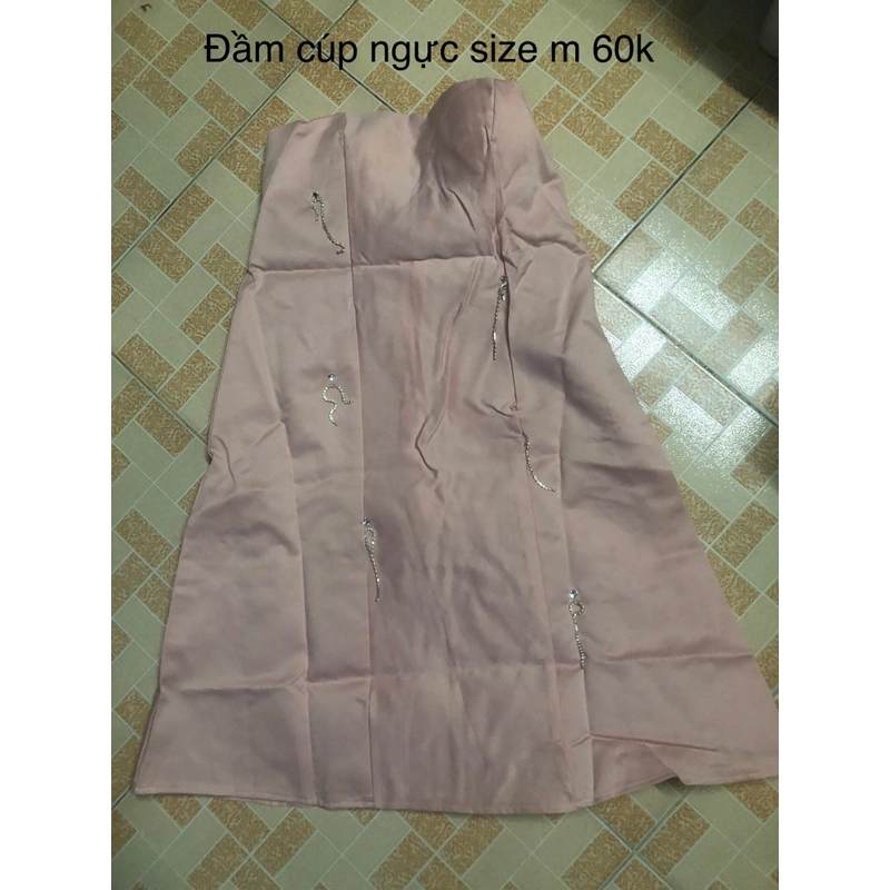 Váy , đầm , áo thun, áo crop top, Jum mới  mua không  mặc vừa bán lại 479322
