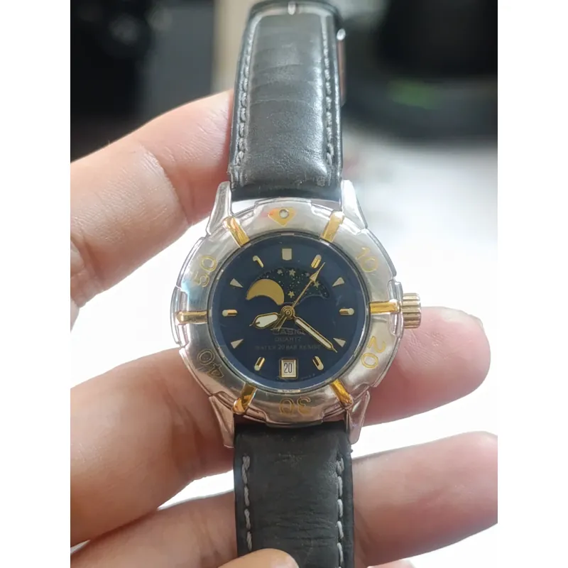 Đồng hồ CASIO trăng sao  597139
