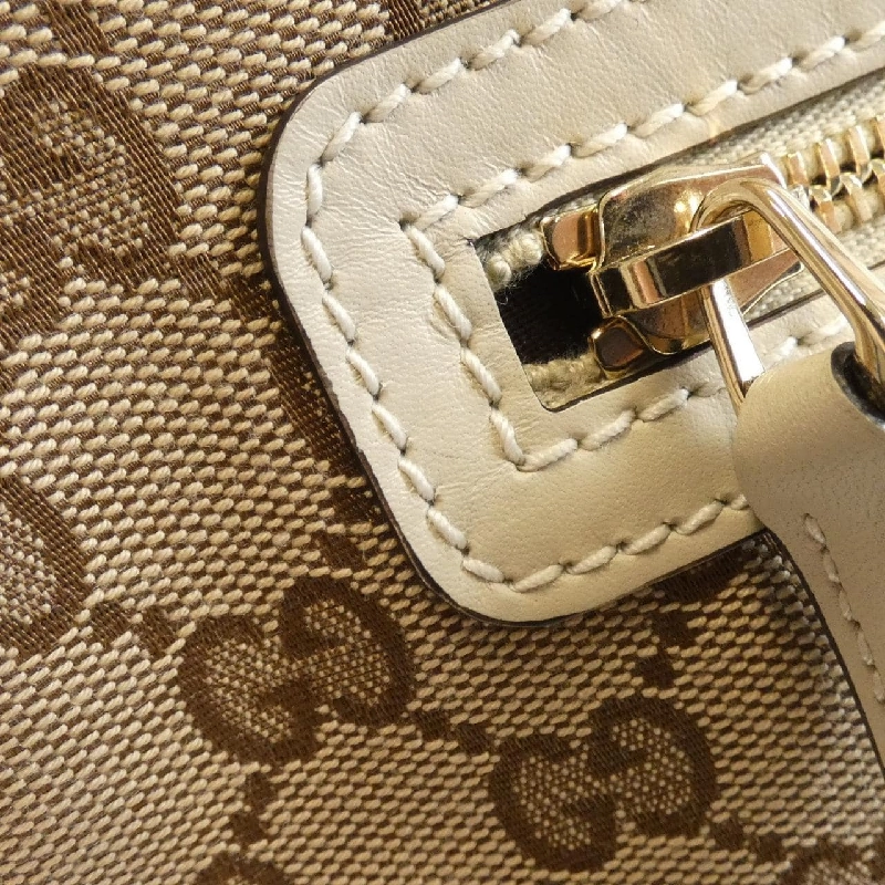 Túi đeo vai Gucci 388930 KQWFY 610135