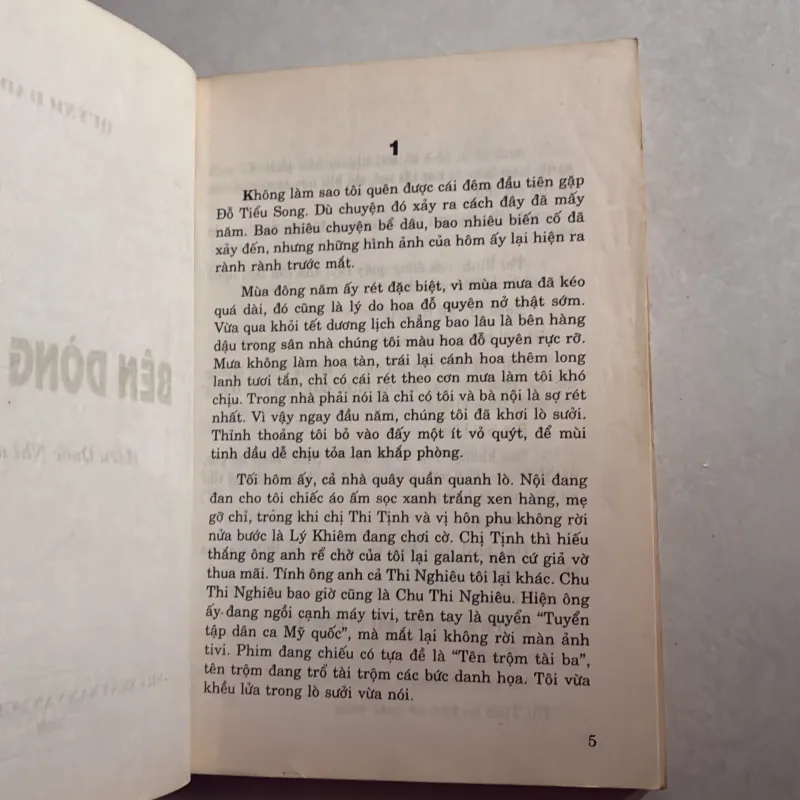 Bên dòng nước - Quỳnh Dao 778190