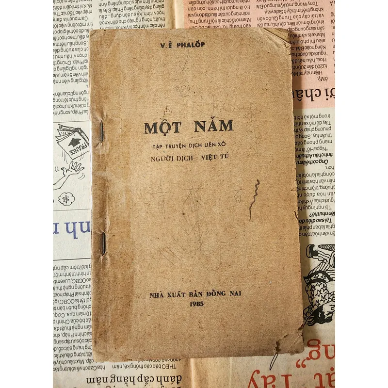 Tập truyện dịch Liên Xô: MỘT NĂM 713092