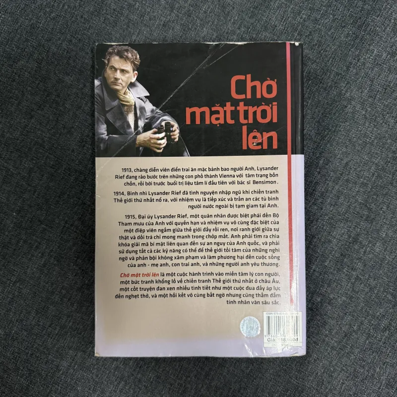 Chờ mặt trời lên - William Boyd 1035329