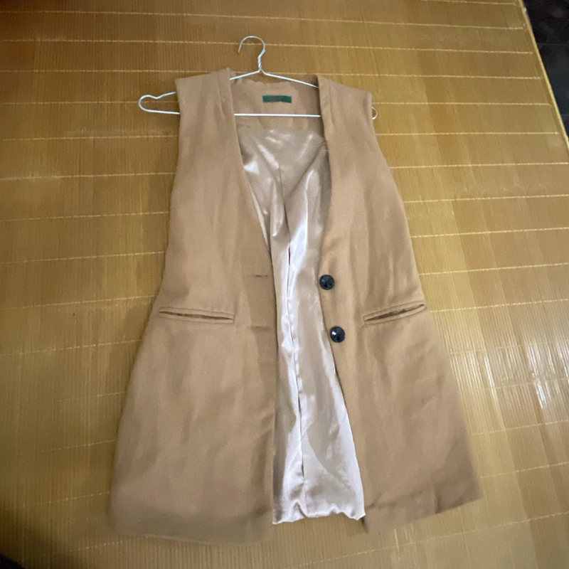 Áo vest dạ cộc tay size M 468980