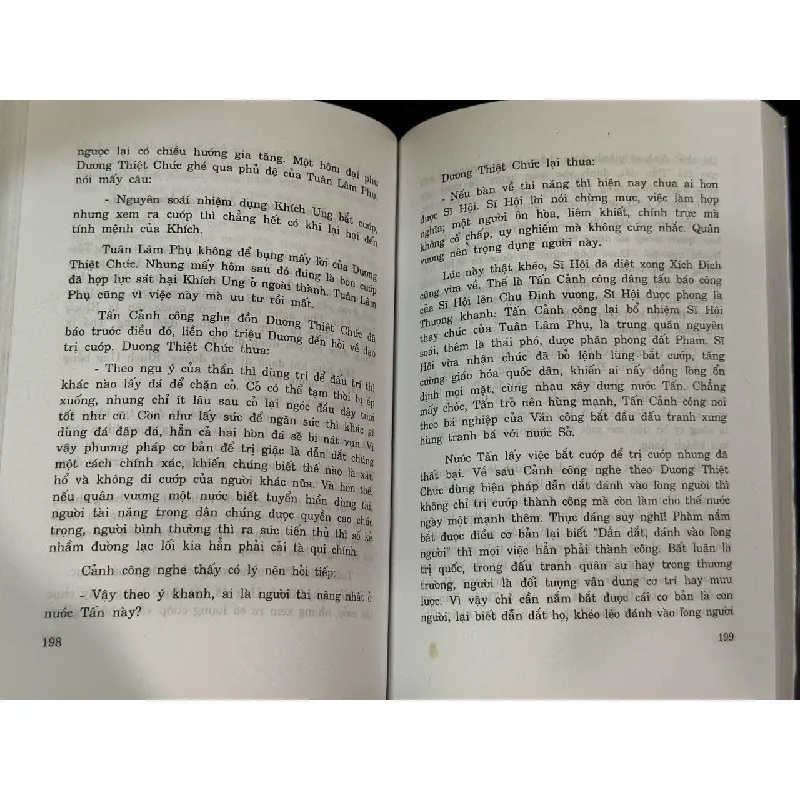 Mưu trí thời Xuân Thu - Ông Văn Tùng 593112
