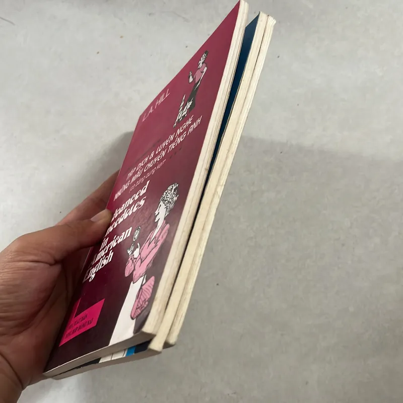 Tập dịch & luyện nghe những mẫu chuyện Tiếng Anh (3 tập) 558079