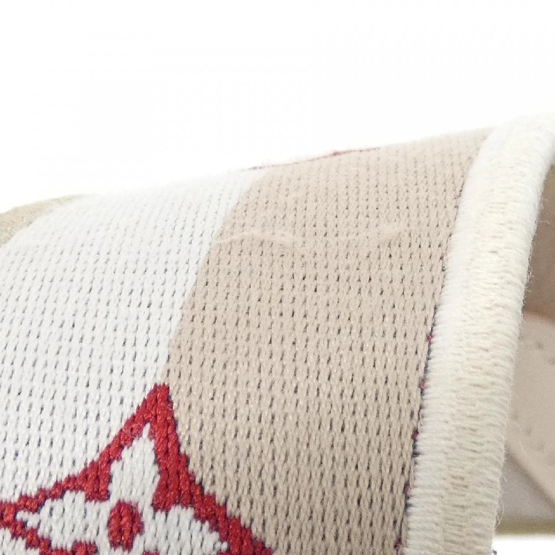 Túi Louis Vuitton Epi Alma BB M58706 615586