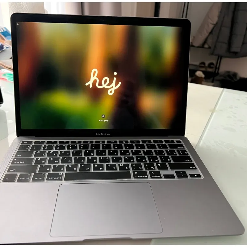 Laptop Apple MacBook Air 13 inch M1 256GB bạc vỏ nhôm mới 90% 998457