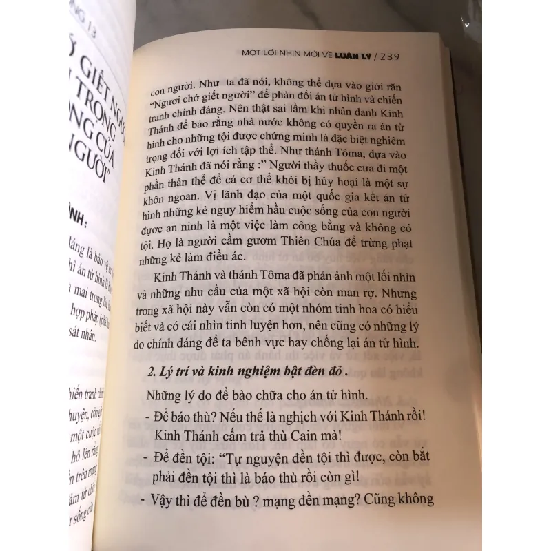 Một lối nhìn mới về luân lý  791118