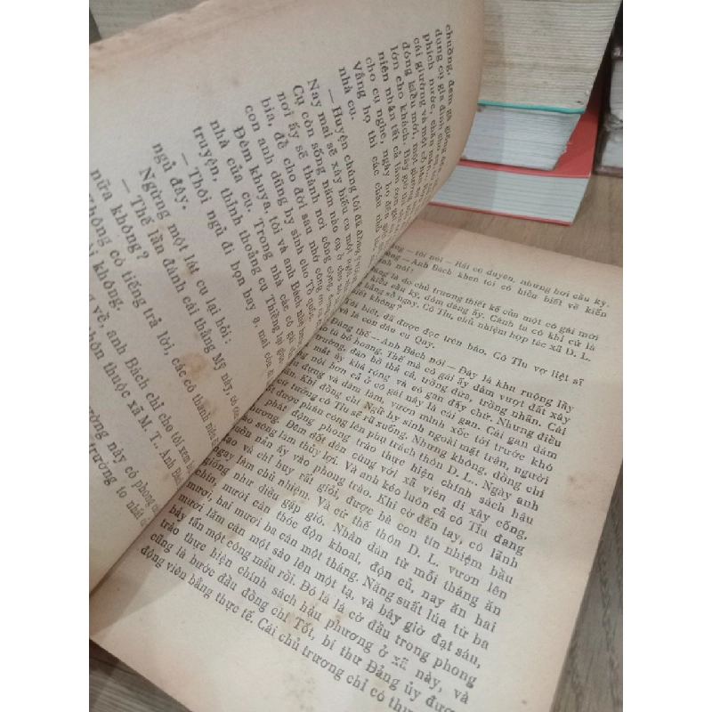 Sống giữa lòng dân - Nhiều tác giả 732687