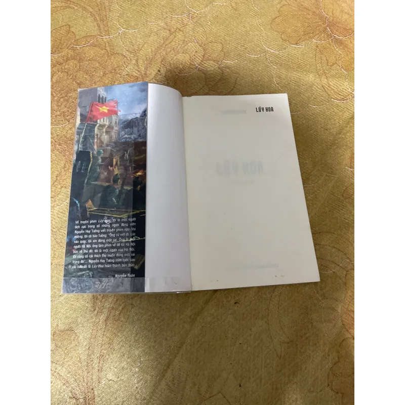 COMBO LUỸ HOA & MIỀN XANH THẲM 728423