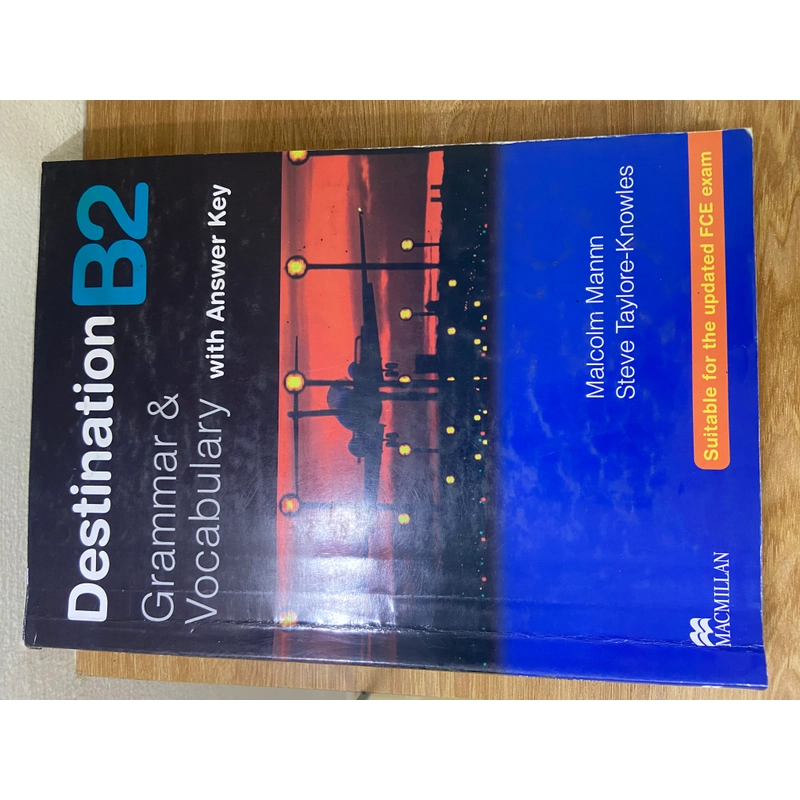 sách destination b2 537888