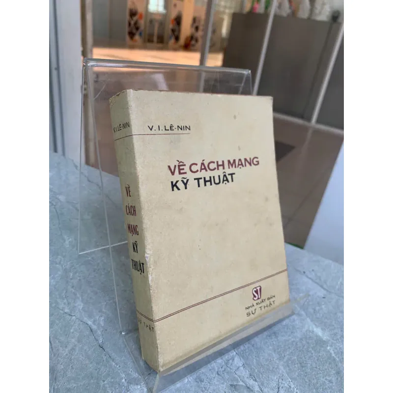 VỀ CÁCH MẠNG KỸ THUẬT - V.I.LÊ NIN 559745
