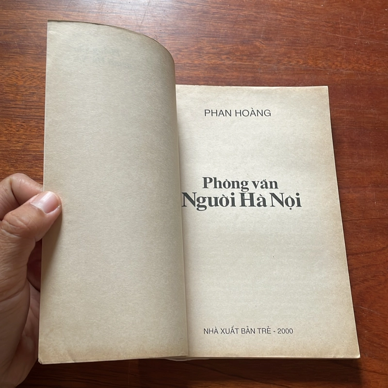 II Tựa sách: Phỏng Vấn Người Hà Nội - Phan Hoàng - 2000 506748