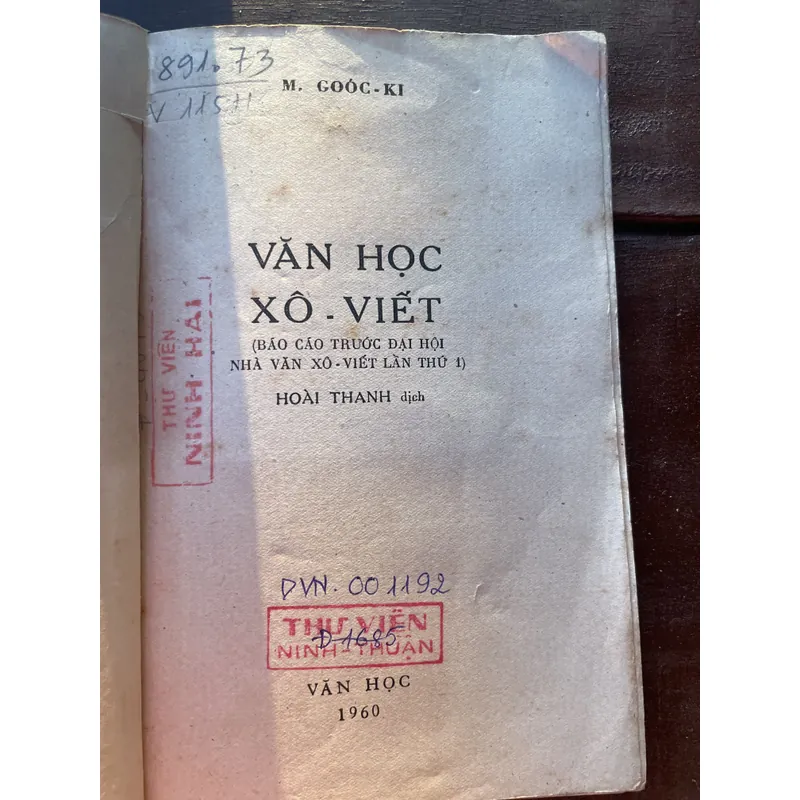 Văn học Xô Viết - Gorki- 1960- Hoài Thanh dịch   698357